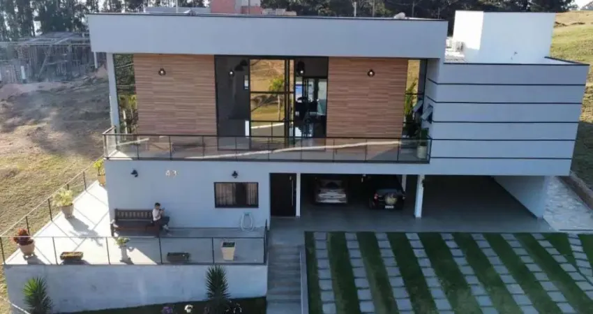 ESPETACULAR CASA COM 5 DORMITORIOS SUITE MASTER COM CLOSET HIDROA VENDA COM PISCINA NO CONDOMINIO COLINAS DE INHANDJARA EM ITUPEVA SP