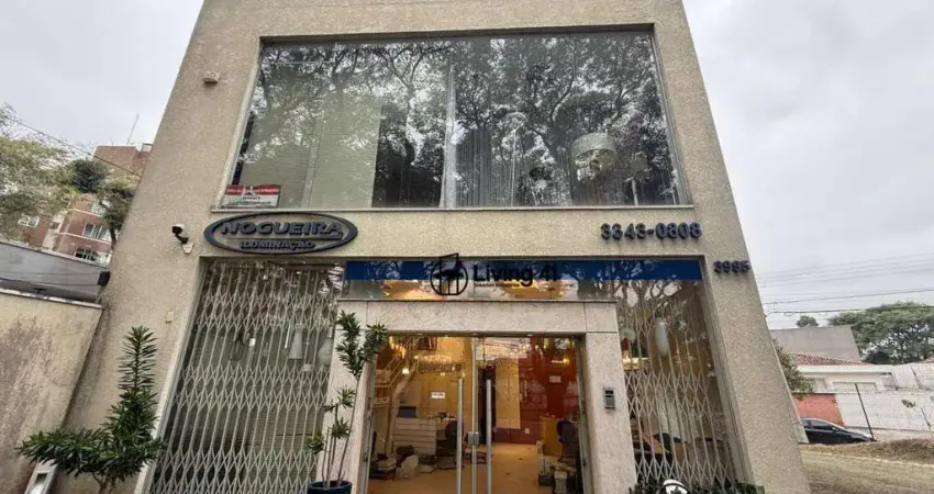 Loja Comercial com 2andares 30 vagas.