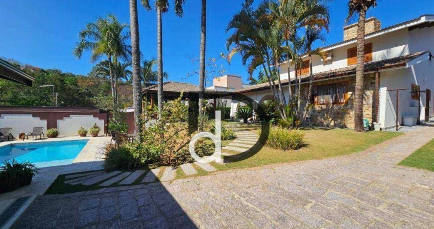 Casa com 4 dormitórios à venda, 322 m² por R$ 3.200.000,00 - Condomínio Marambaia - Vinhedo/SP