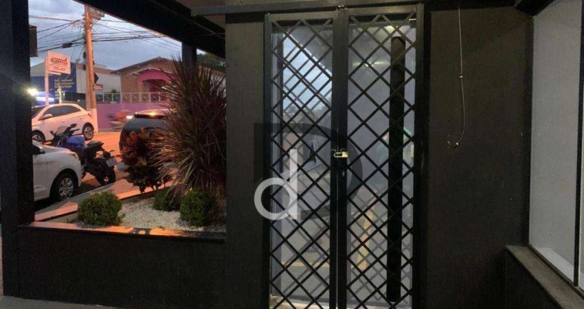 Sala com excelente localização na Av Brasil, com 77 m² em Vinhedo/ SP.
