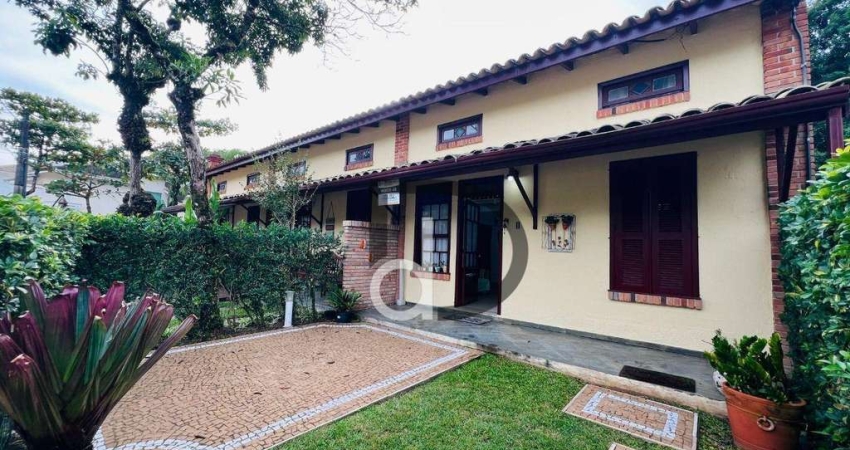 ?? Charmosa Casa em Villaggio à Venda – Pronta para Morar!