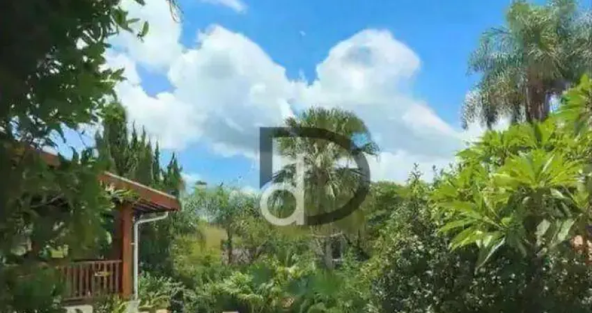 Casa com 5 quartos à venda, 598 m² por R$ 3.900.000 - Condomínio Vale Da Santa Fé - Vinhedo/SP