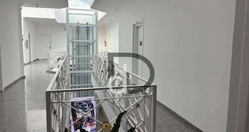 Sala com excelente localização no centro com 24 m² na cidade de Vinhedo/ SP.