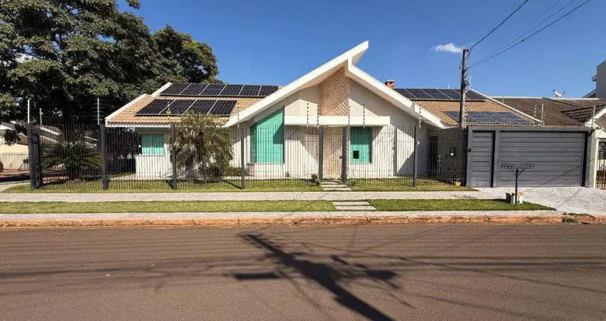 Casa à venda em maringá, jardim iguaçu, com 3 quartos, com 215 m²