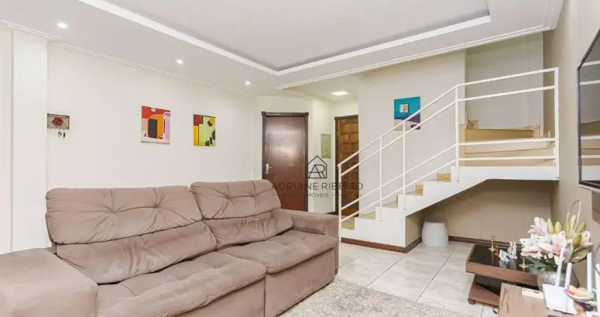 Sobrado com 4 dormitórios à venda, 141 m² por R$ 720.000,00 - Novo Mundo - Curitiba/PR