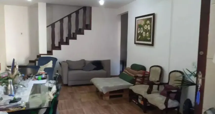 Casa com 3 quartos à venda na Rua João Paulo I, 273, Itaipu, Niterói