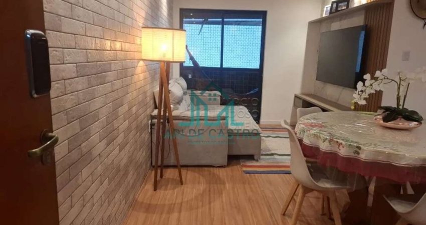 Apartamento todo Reformado com 93m² com 4 Quartos, Varanda 2 Vagas na Jatiuca - Maceió Alagoas