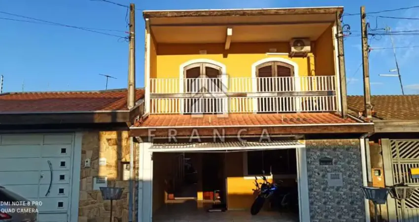 CASA 4 DORMITÓRIOS SENDO 1 SUÍTE BAIRRO JARDIM SANTA MARINA JACAREÍ