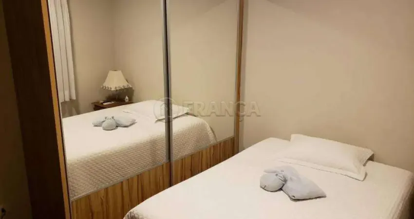 Apartamento 4 Dormitórios - Centro - São José dos Campos