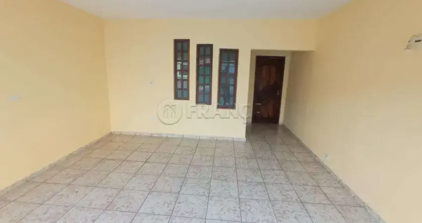 CASA 2 DORMITÓRIOS SENDO 2 SUÍTES + 1 QUARTO INDEPENDENTE - CENTRO DE JACAREÍ