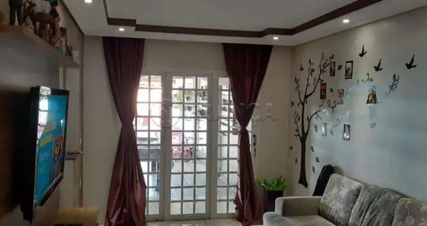 Casa com 2 quartos à venda no Centro, Jacareí