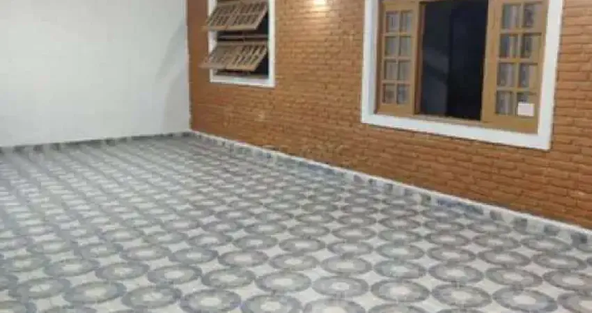 Casa térrea 2 dormitórios com edícula em rua publica no jardim satélite.