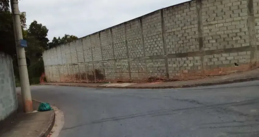 Terreno no Chácaras Pousada do Vale | 750m² - São José dos Campos
