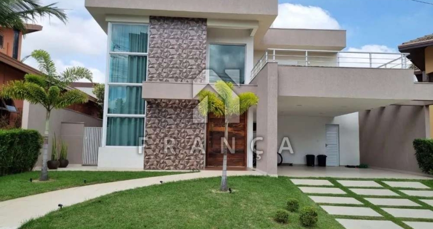 CASA EM CONDOMINIO 03 SUITES - VILLA BRANCA EM JACAREI SP
