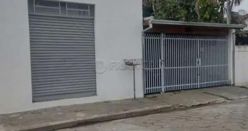 Casa com 3 quartos à venda na Vila Martinez, Jacareí