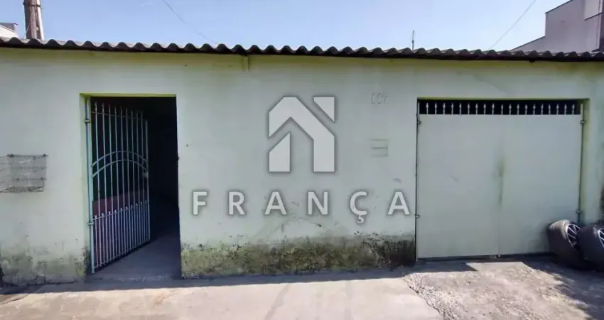 Casa com 1 quarto à venda no Primeiro De Maio, Jacareí 