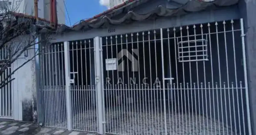 CASA 02 DORMITÓRIOS E UMA EDÍCULA COM BANHEIRO - JARDIM PARAIBA JACAREI SP