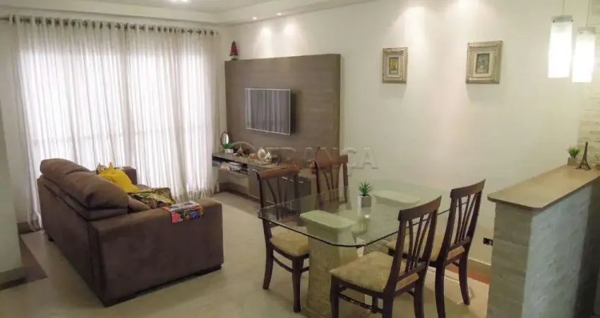 Casa em condominio 3 dormitórios sendo 1 suíte - jardim santa maria - jacareí