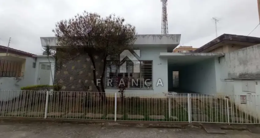 CASA 03 DORMITÓRIOS SENDO 01 SUITE - JARDIM PEREIRA DE AMPARO JACAREI SP