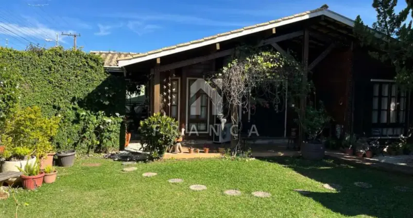 Casa com 3 quartos à venda no Jardim Santa Maria, Jacareí