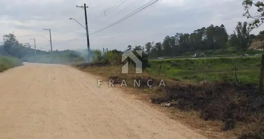 Terreno à venda no Veraneio Irajá, Jacareí 