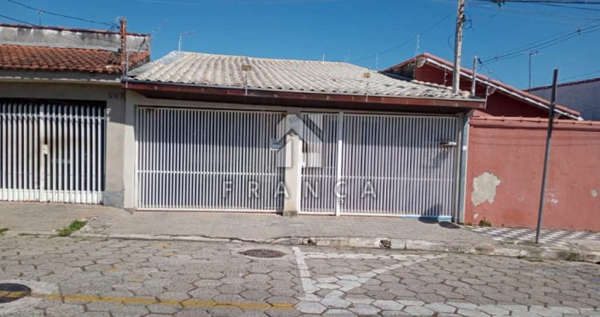 Casa Padrão em Jacareí