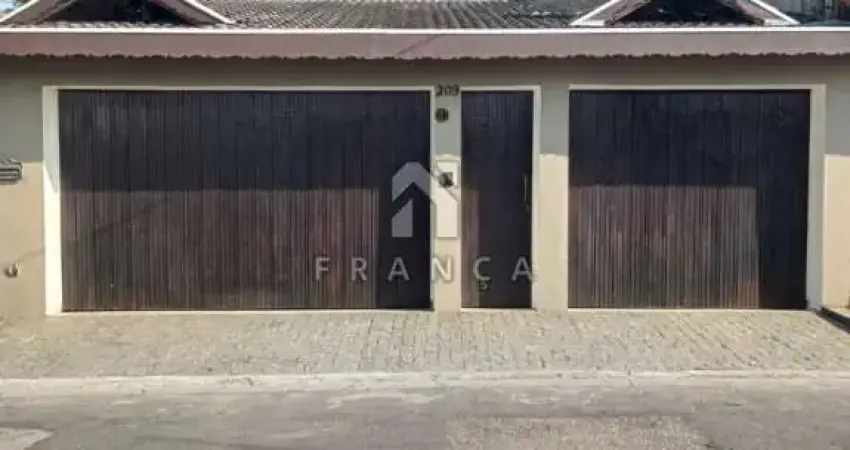 Casa com 4 quartos à venda no Jardim Califórnia, Jacareí