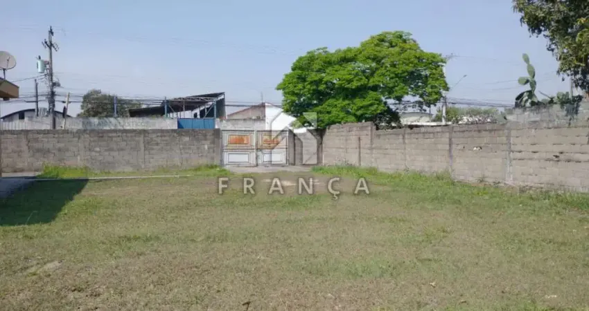 Fazenda à venda no Jardim Santa Maria, Jacareí 