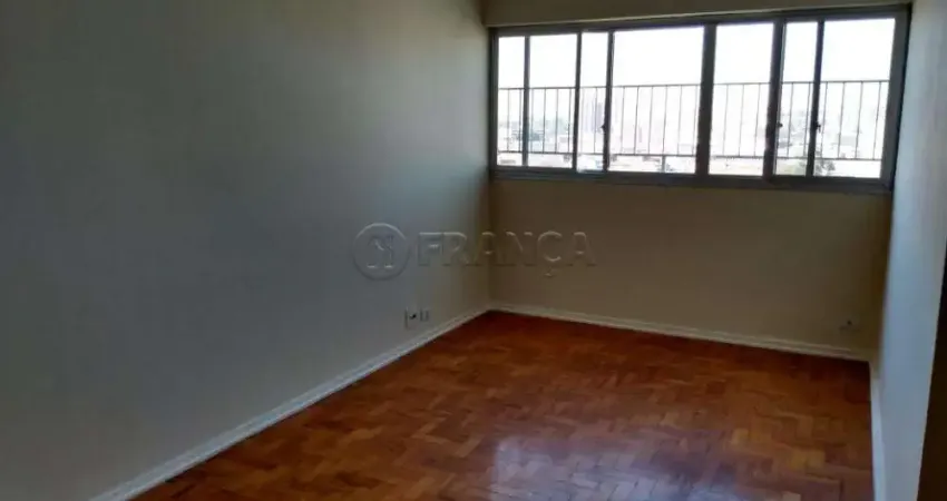 Apartamento com 3 quartos para alugar no Centro, Jacareí