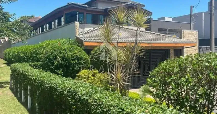 SOBRADO INCRIVEL ! PERFEITO PARA TODA FAMILIA , COM 239M2 DE AREA CONSTRUIDA E NO VILA BRANCA