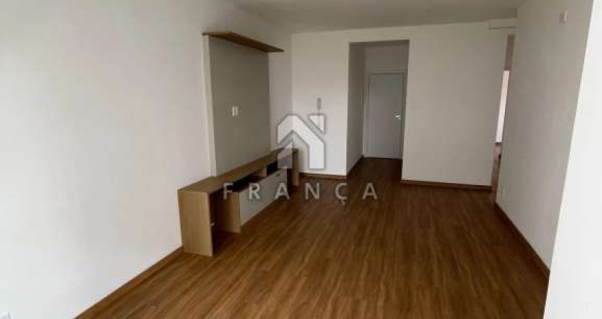 Apartamento com 3 quartos para alugar no Loteamento Villa Branca, Jacareí 