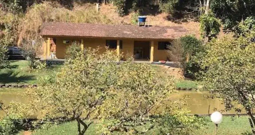 Linda chácara com 112.500m² - Bairro dos Freitas - São José dos Campos