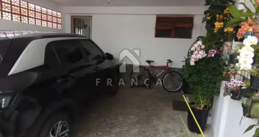 Casa com 2 quartos à venda no Centro, Jacareí 