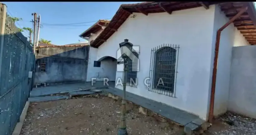 Casa com 3 quartos à venda no Centro, Jacareí