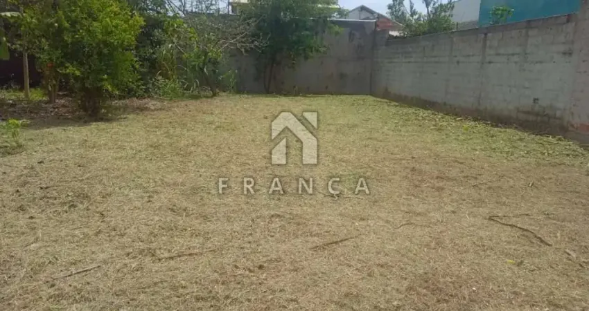 Terreno à venda no Village das Flores, Caçapava 