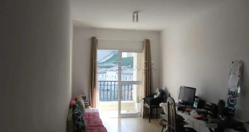 Apartamento com 2 quartos à venda no Parque Santo Antônio, Jacareí