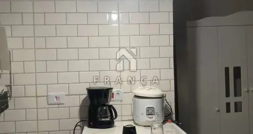 Kitnet / Stúdio para alugar no Bairro do Colonia, Jacareí