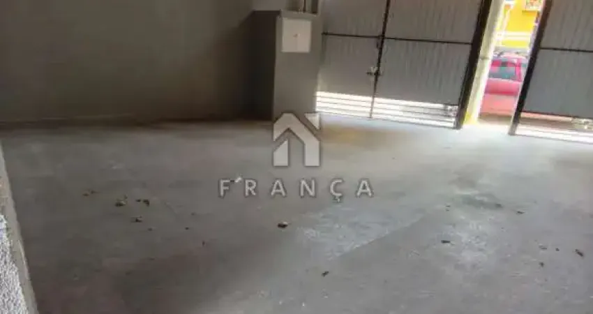 Casa com 3 quartos à venda no Jardim Jacinto, Jacareí