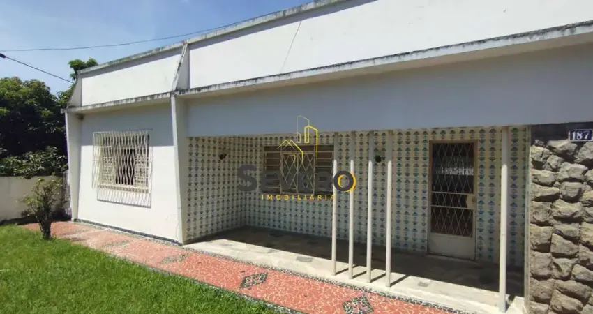 Casa com 3 quartos à venda na Estrada do Bichinho, 187, Pacheco, São Gonçalo