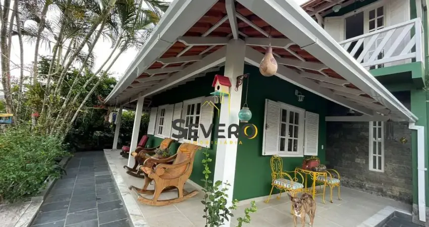 Casa em condomínio fechado com 6 quartos à venda na Estrada Washington Luís, 520, Sapê, Niterói