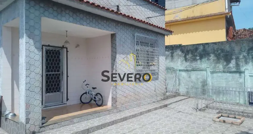 Casa com 2 quartos à venda na Rua Acre, Gradim, São Gonçalo