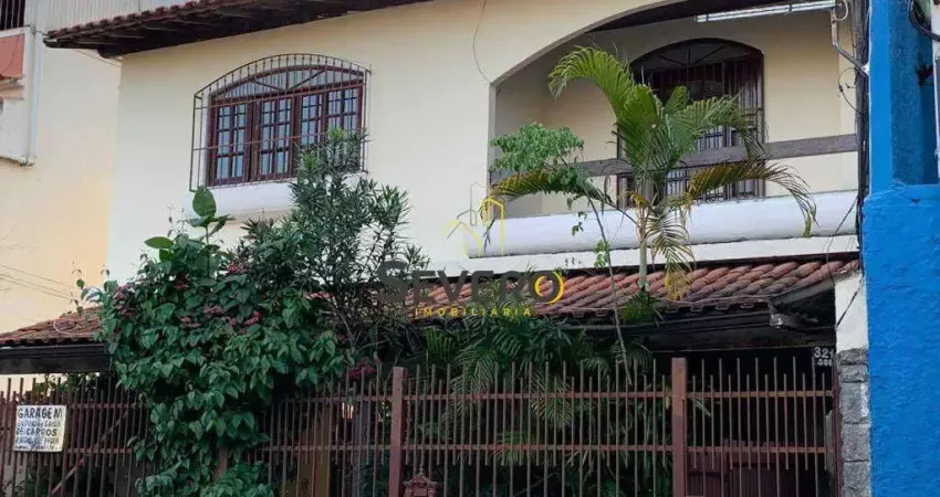 Casa com 3 quartos à venda na Rua Zeferino Reis, 321, Centro, São Gonçalo