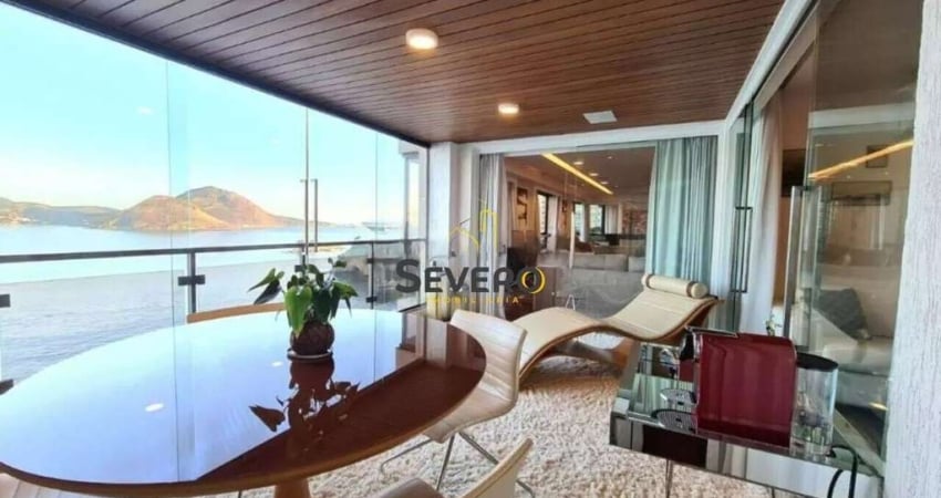 Apartamento Alto Padrão com 4 suítes e 475m² de Frente para o Mar