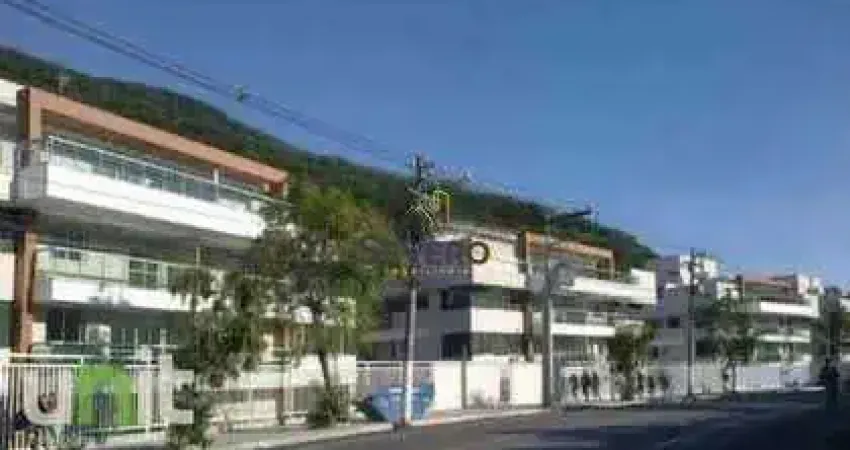 Condomínio Giardino de capri - Apartamento à venda no bairro Itacoatiara - Niterói/RJ