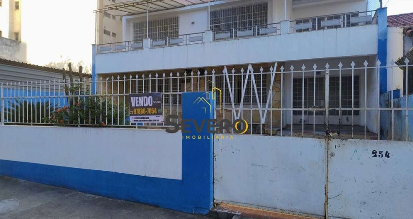 Casa com 5 quartos à venda na Rua General Antônio Rodrigues, Centro, São Gonçalo