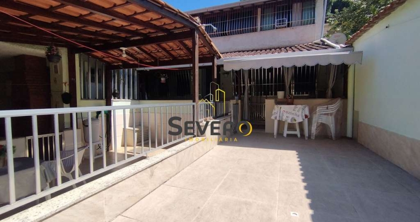 Casa com 4 dormitórios à venda, 660 m² por R$ 570.000,00 - Santa Rosa - Niterói/RJ