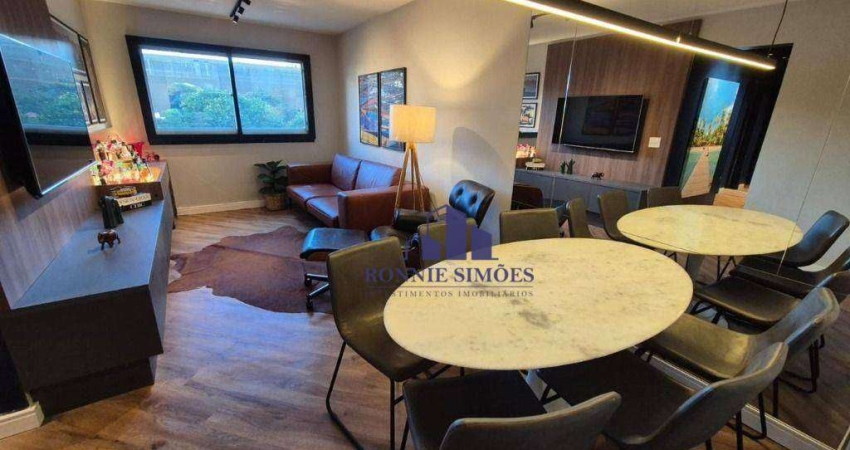 BELÍSSIMO APARTAMENTO REFORMADO E DECORADO Á VENDA, 70 M², MOEMA, 3 DORMITÓRIOS, SALA, 2 BANHEIROS, 1 VAGA, PRÓXIMO AO SHOPPING IBIRAPUERA E METRÔ