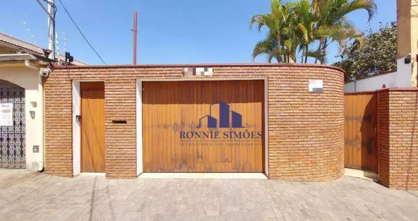 Casa à venda, 500 m² terreno, 390 m² ac, 10x50, mais de 10 salas, banheiros, 2 vagas, edicula nos fundos com dois pavimentos.