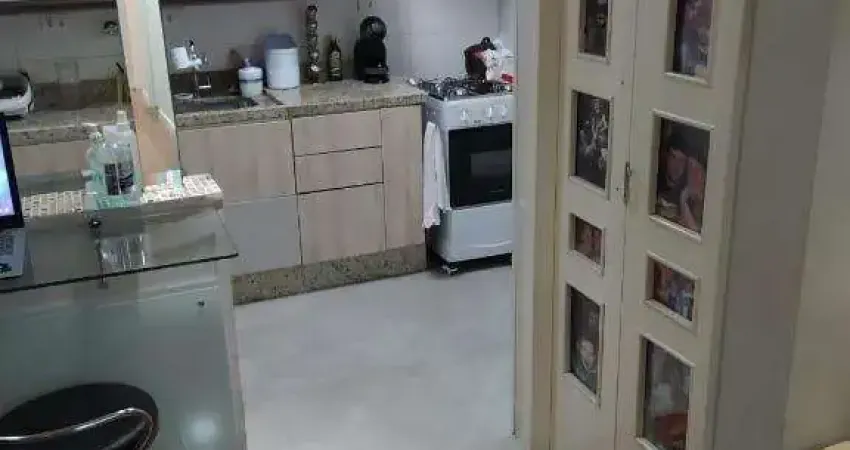 Apartamento com 3 dormitórios à venda, 70 m² por R$ 700.000,00 - Santo Amaro - São Paulo/SP