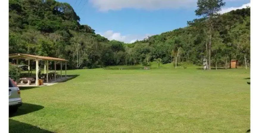 Sítio com 2 dormitórios à venda, 265255 m² por R$ 2.200.000,00 - Aldeinha - Itapecerica da Serra/SP